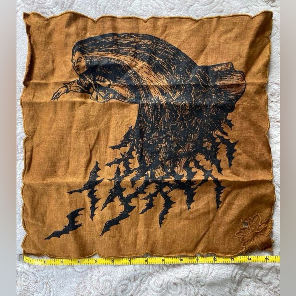 🦇BRAND NEW Poison Apple Printshop LE “Vamp” Medium Altar Cloth in Spice🦇